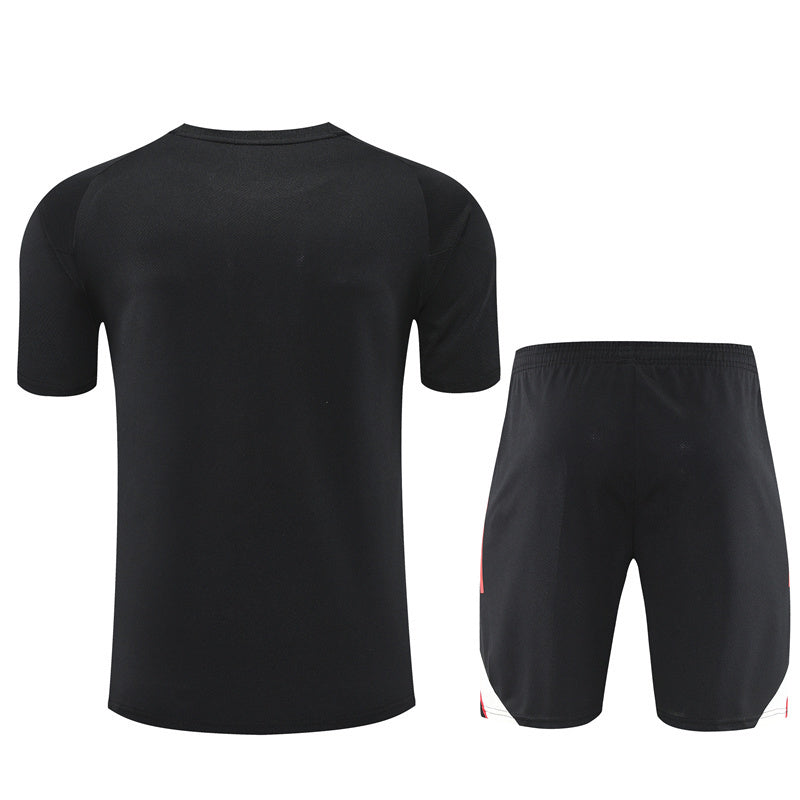 Liverpool 2025/26 Training Set Black