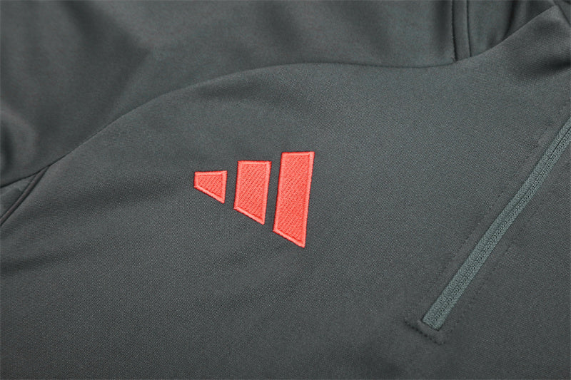 FC Bayern Münich 2025/26 Tracksuit Grey 1/4 Zip