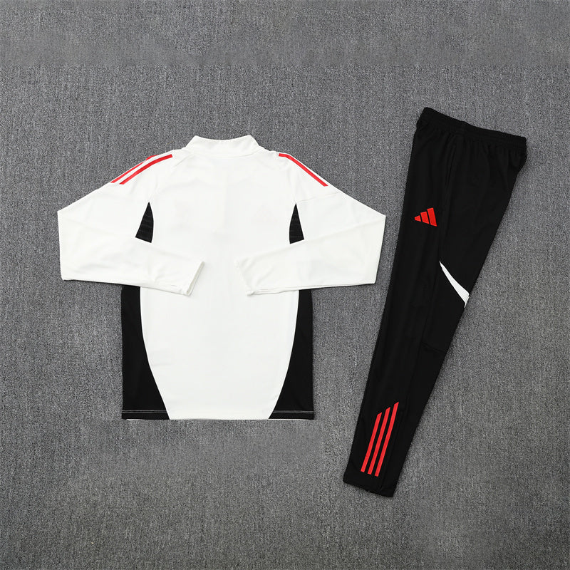 Liverpool 2025/26 Tracksuit White 1/4 Zip