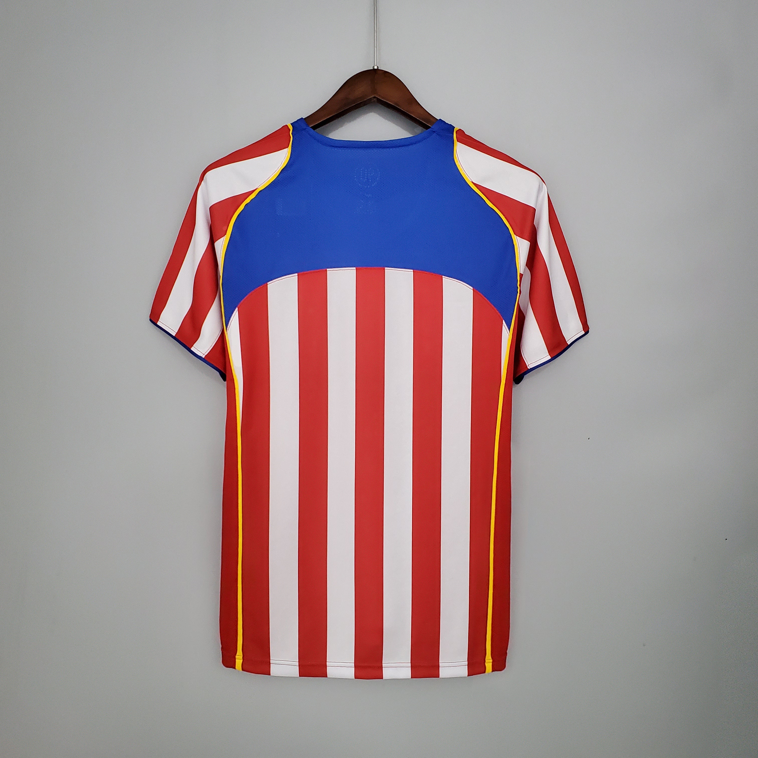 Atlético Madrid 2004/05 Retro Home Kit