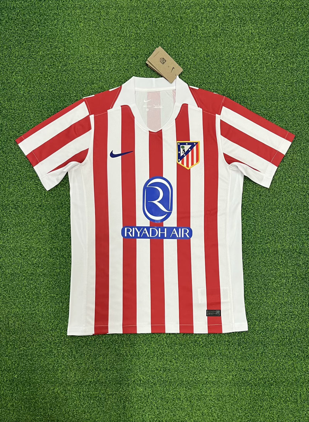 Atlético Madrid 2025/26 Home Kit
