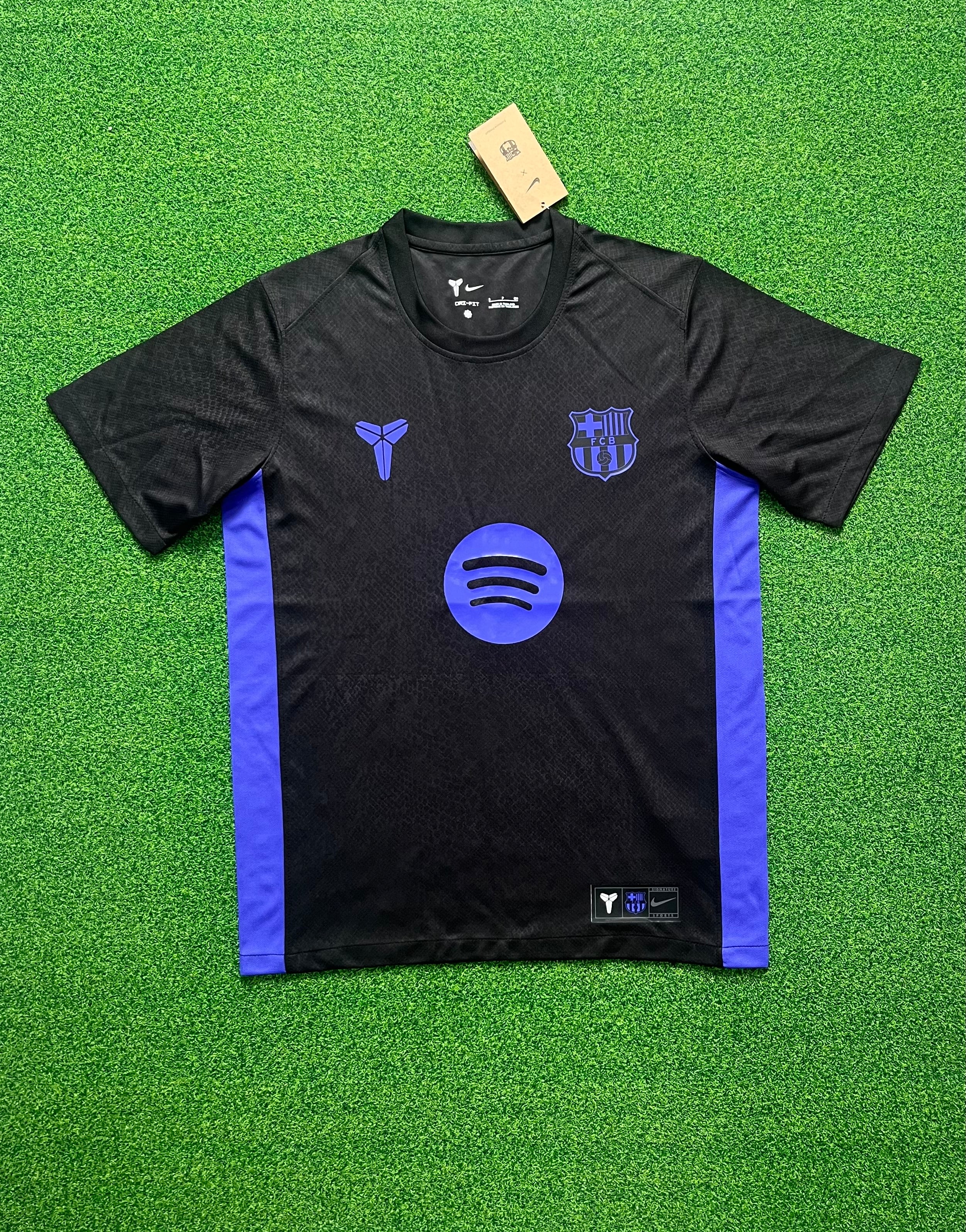 FC Barcelona 2025/26 Fourth Kit