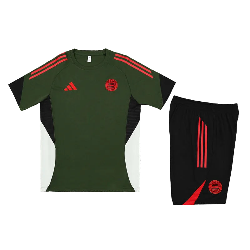 FC Bayern München 2025/26 Training Set Green