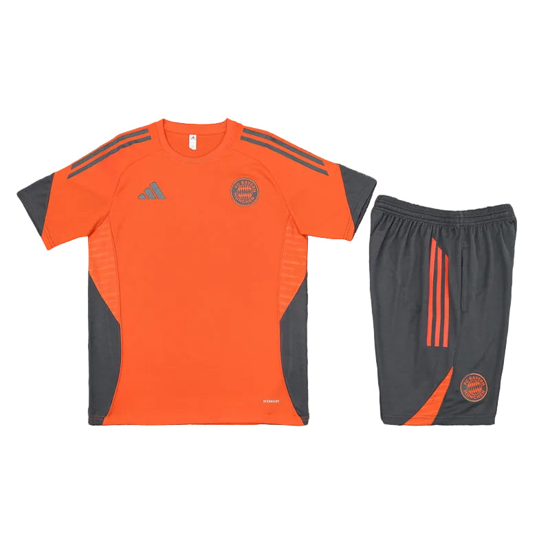 FC Bayern München 2025/26 Training Set Orange