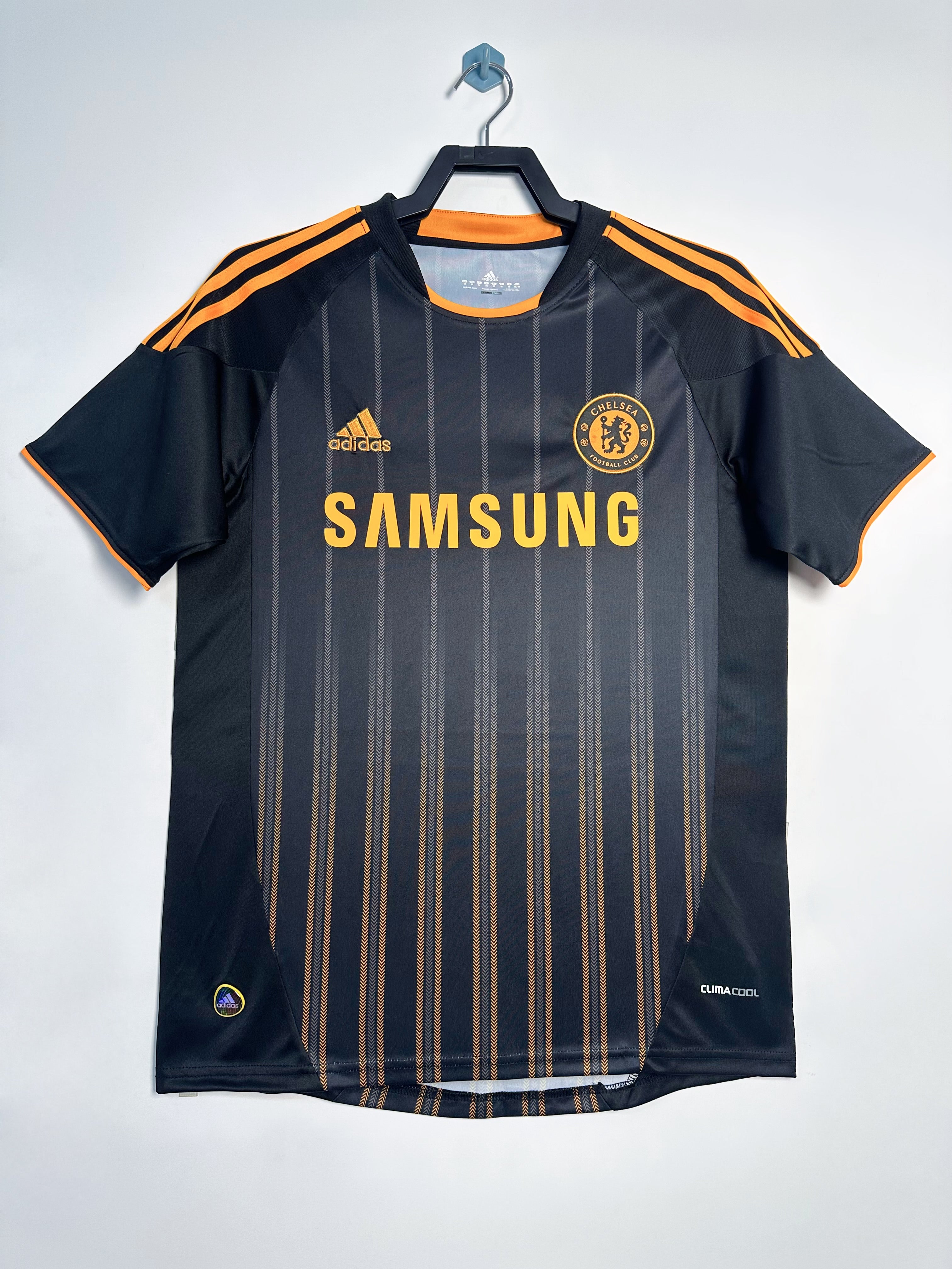 Chelsea 2010/11 Retro Away Kit
