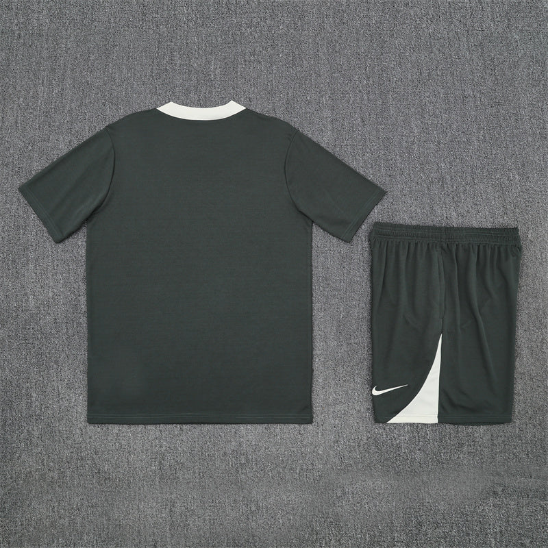 Chelsea 2025/26 Training Set Grey