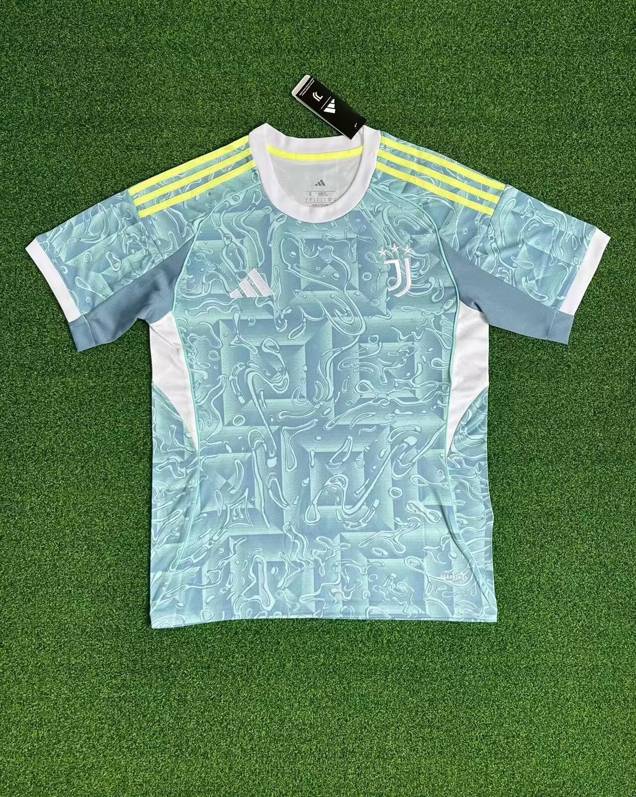 Juventus 2025/26 Away Kit