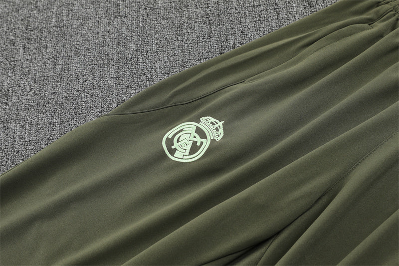 Real Madrid 2025/26 Tracksuit Grey 1/4 Zip