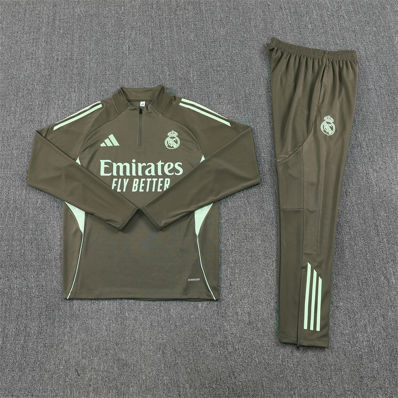 Real Madrid 2025/26 Tracksuit Grey 1/4 Zip