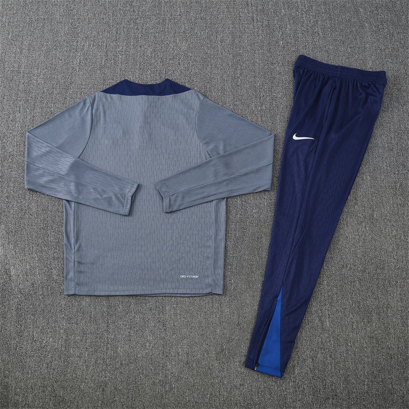 Paris Saint-Germain 2025/26 Tracksuit Grey 1/4 Zip